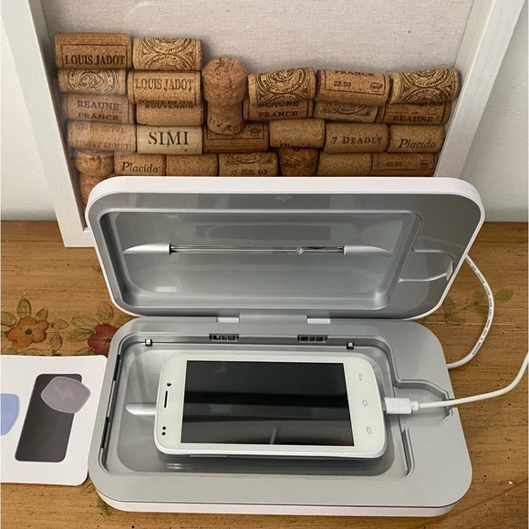 UV Phone Cleaner / Phonesoap 500 Sanitizer /Universal Phone Charge - Picture 6 of 10